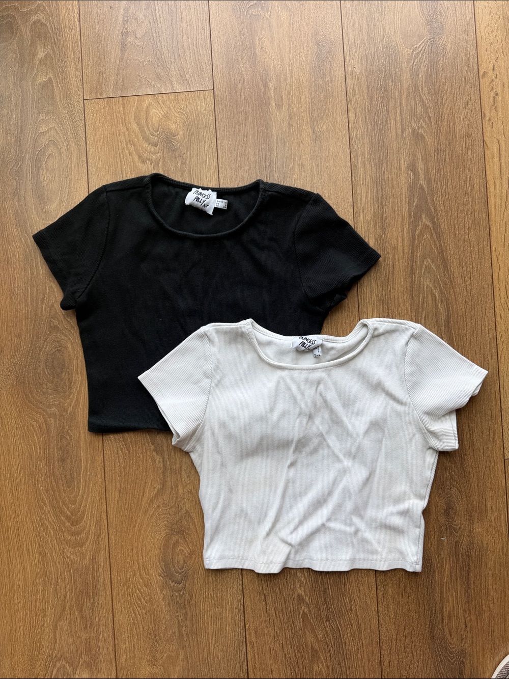 Short Sleeve Cropped Ribbed Tee - Black & White